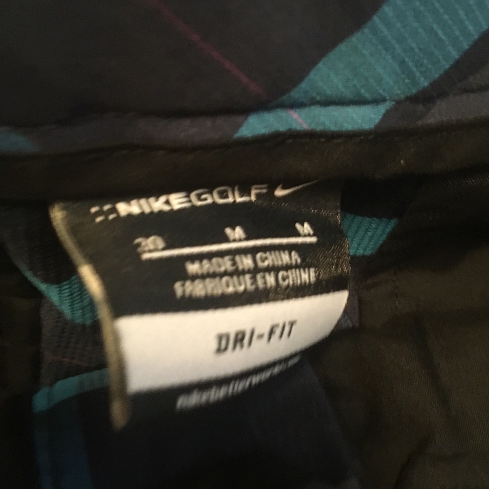 Men’s Nike gold shorts size medium - Picture 4 of 5